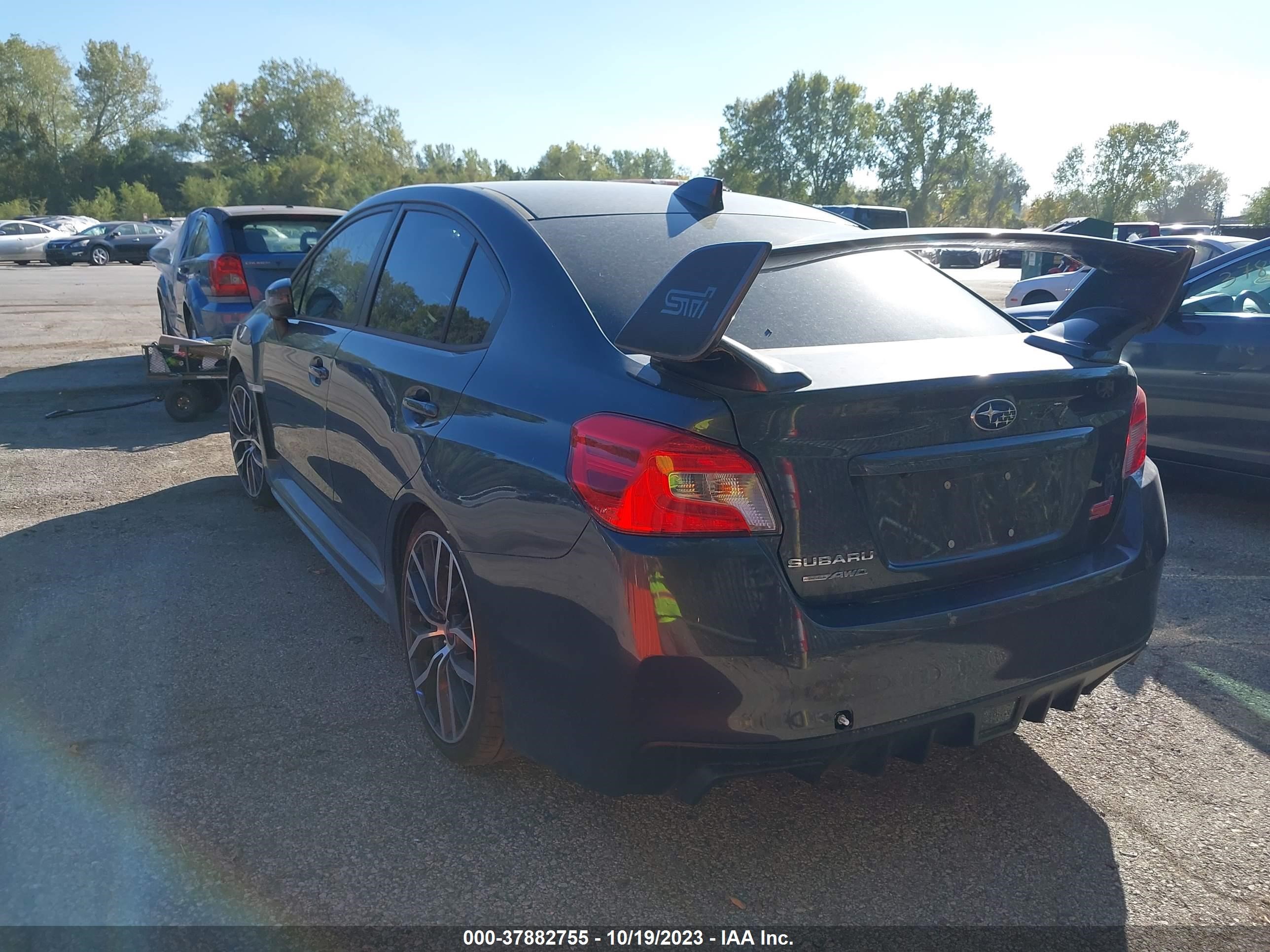 Photo 2 VIN: JF1VA2E68M9817803 - SUBARU WRX 