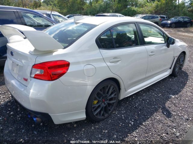 Photo 3 VIN: JF1VA2R69K9826808 - SUBARU WRX STI 