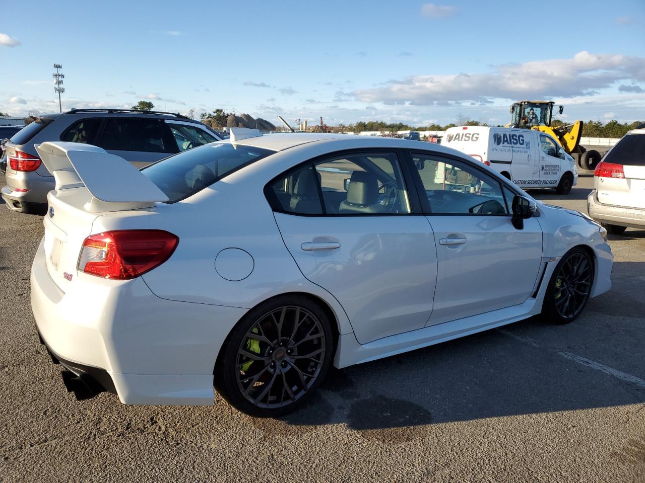 Photo 2 VIN: JF1VA2W60J9835402 - SUBARU WRX 