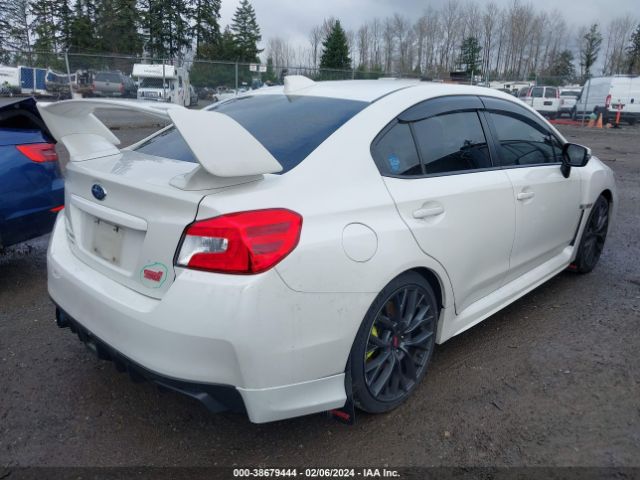 Photo 3 VIN: JF1VA2Y60K9817836 - SUBARU WRX STI 