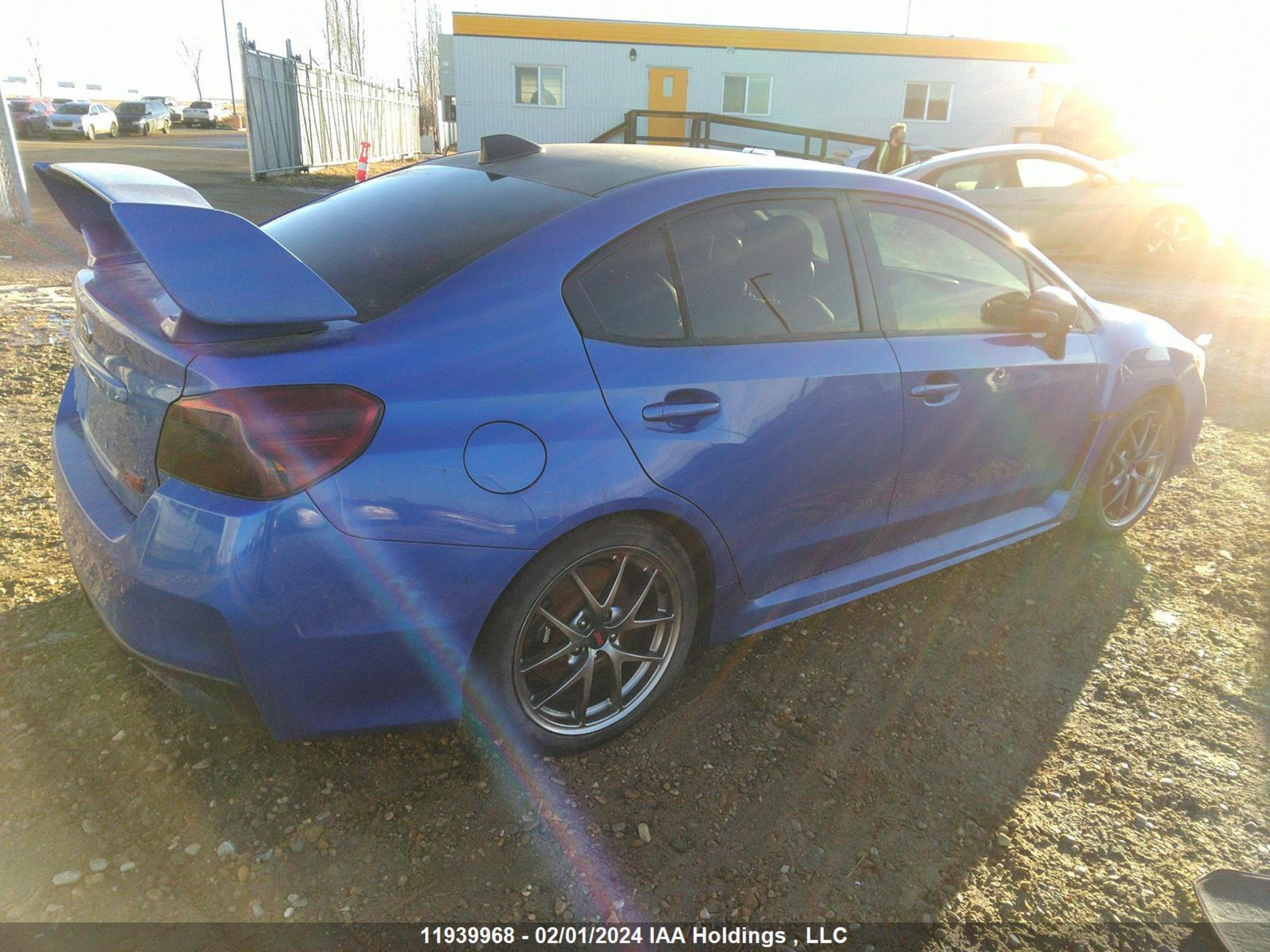 Photo 3 VIN: JF1VA2Y67H9804087 - SUBARU WRX STI 