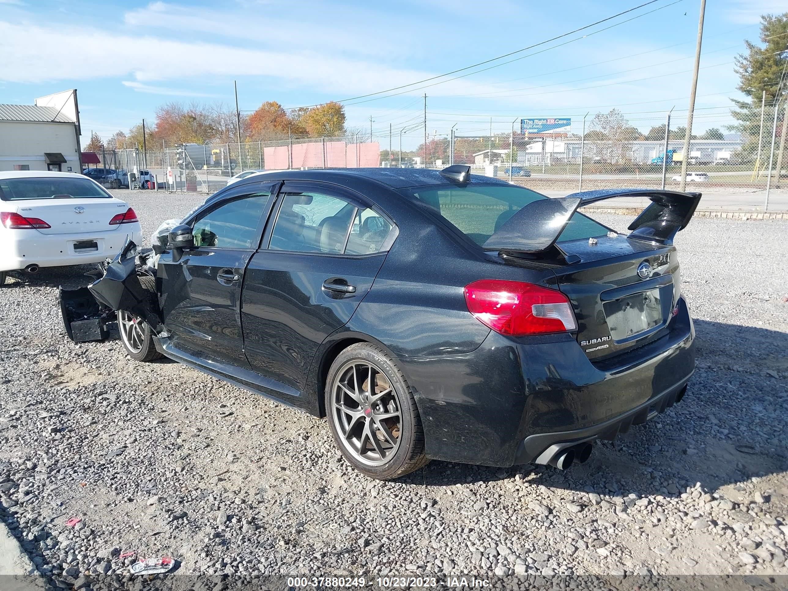 Photo 2 VIN: JF1VA2Y68H9806379 - SUBARU WRX STI 