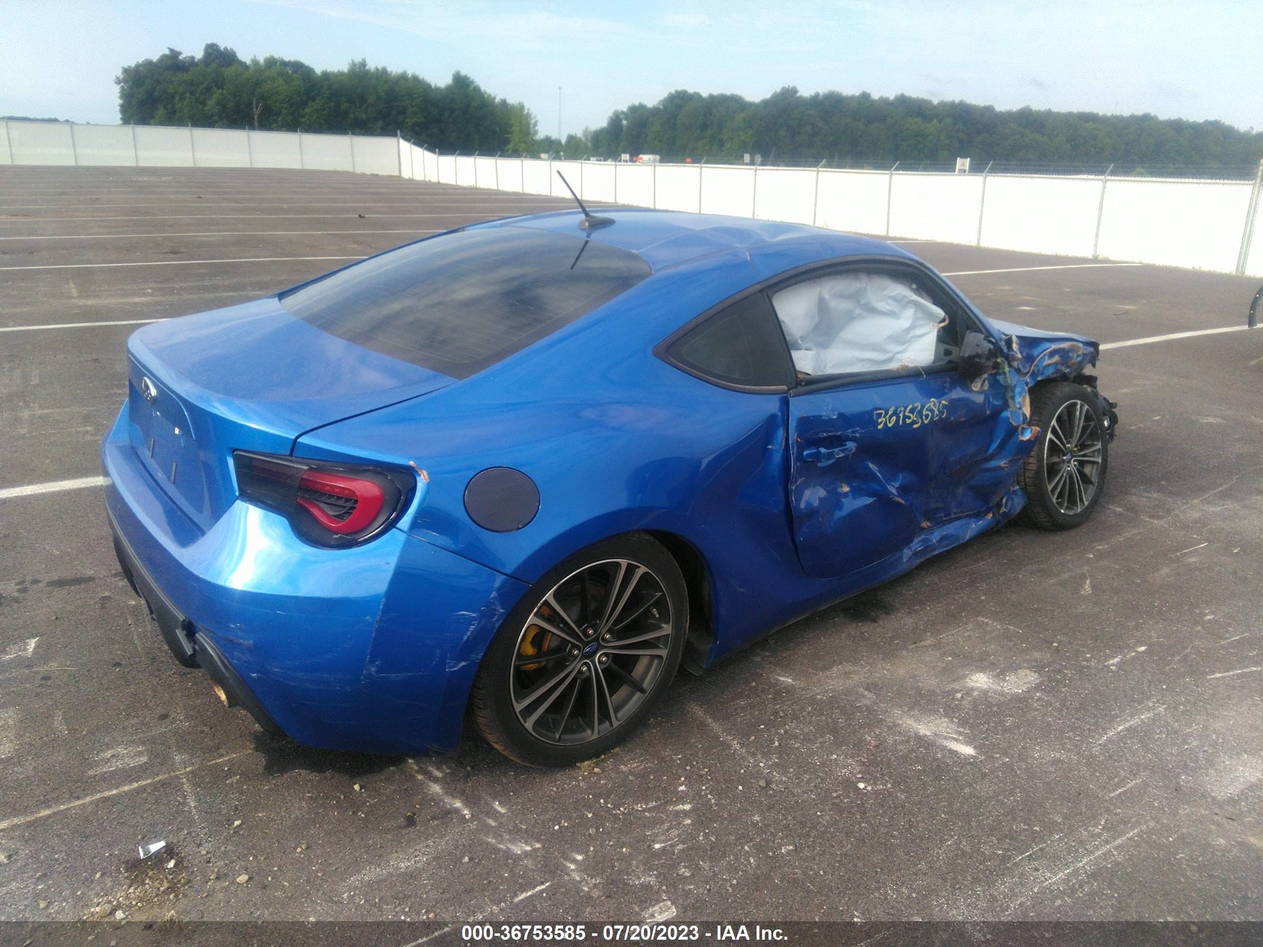 Photo 3 VIN: JF1ZCAB10D2612712 - SUBARU BRZ 