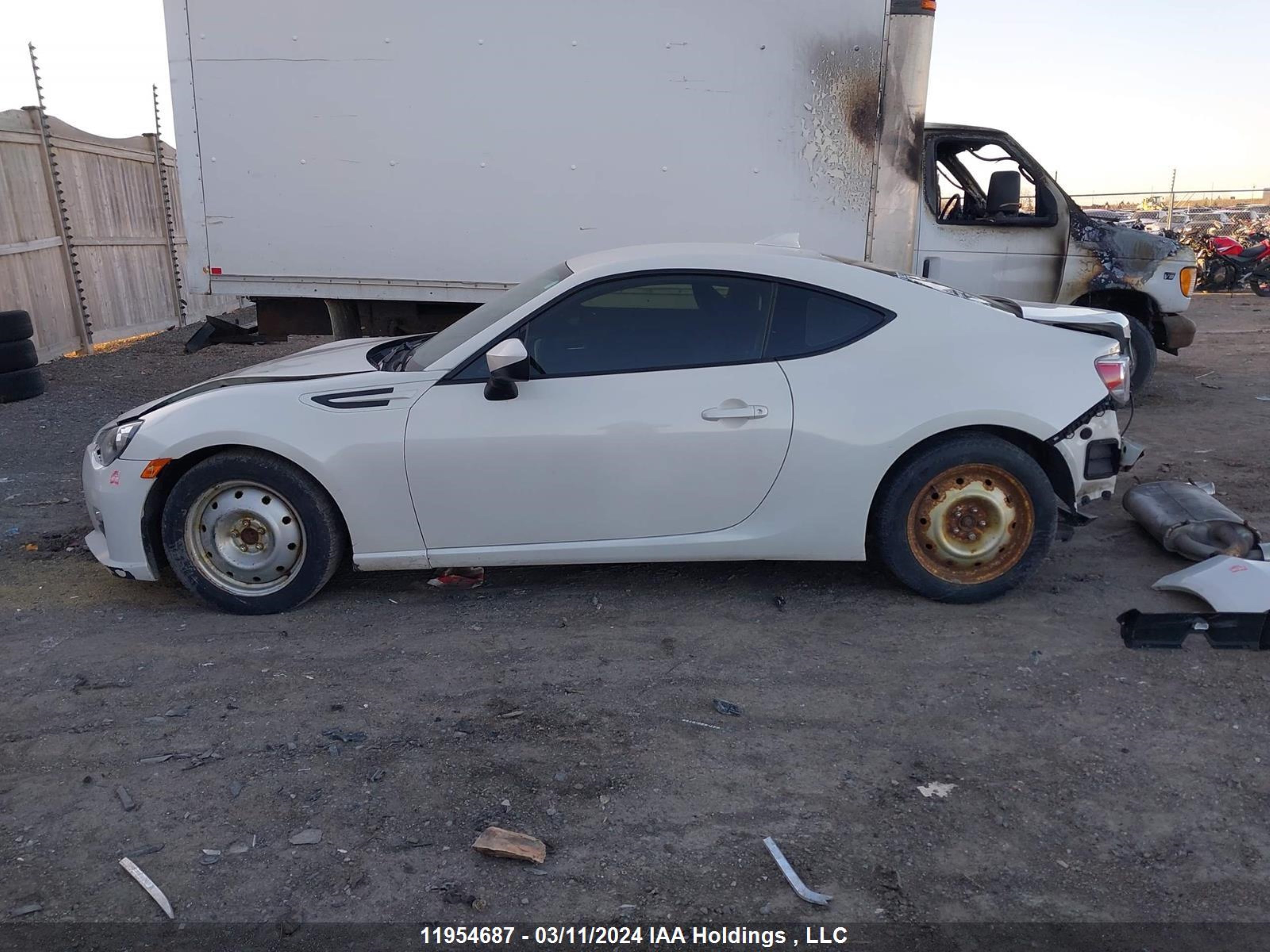 Photo 14 VIN: JF1ZCAB14F8601678 - SUBARU BRZ 