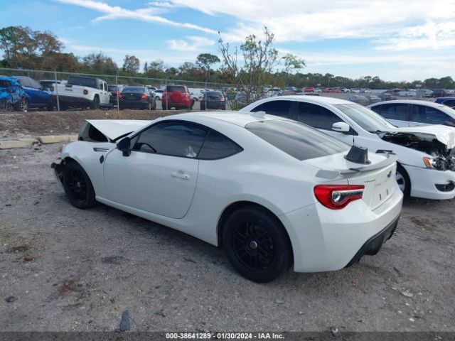 Photo 2 VIN: JF1ZCAB17J9602441 - SUBARU BRZ 