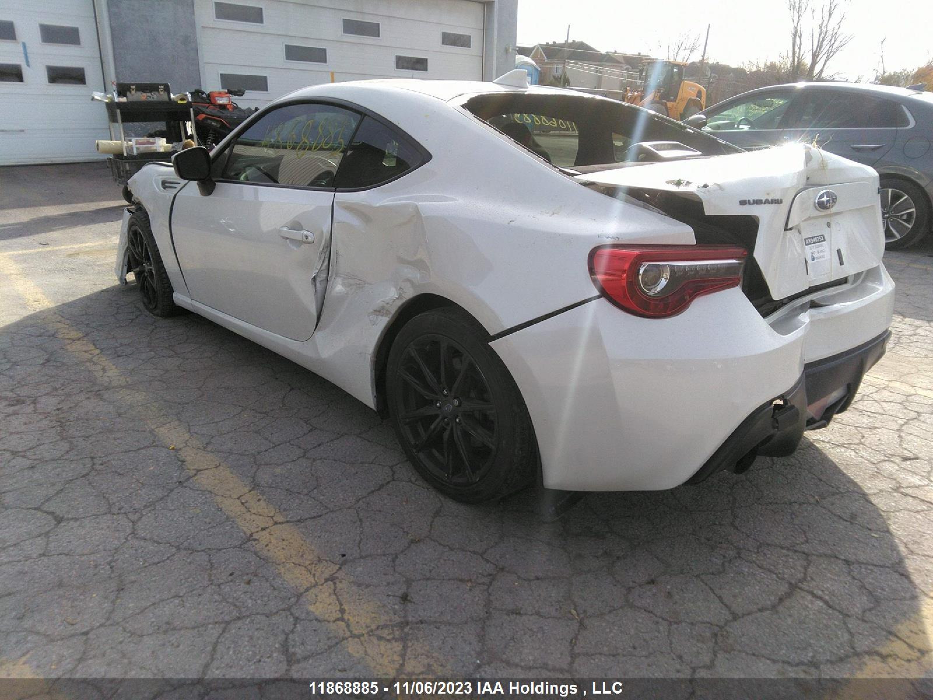 Photo 2 VIN: JF1ZCAB18H8604392 - SUBARU BRZ 