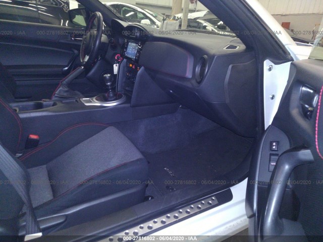 Photo 4 VIN: JF1ZCAB18J9602965 - SUBARU BRZ 