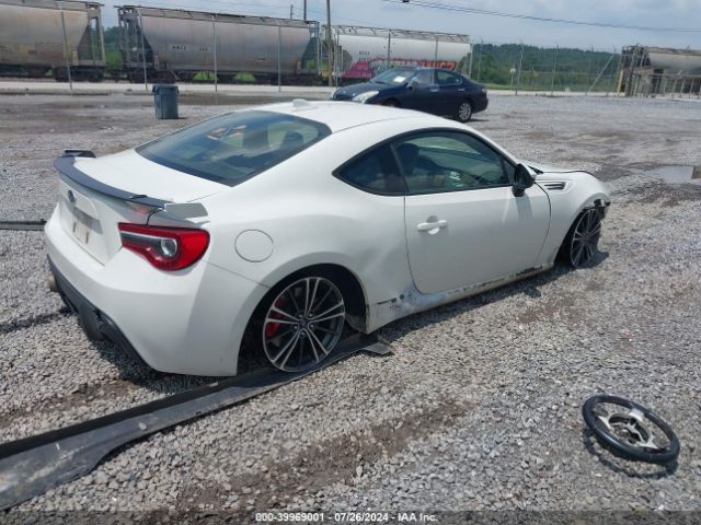 Photo 3 VIN: JF1ZCAC10J9603381 - SUBARU BRZ 