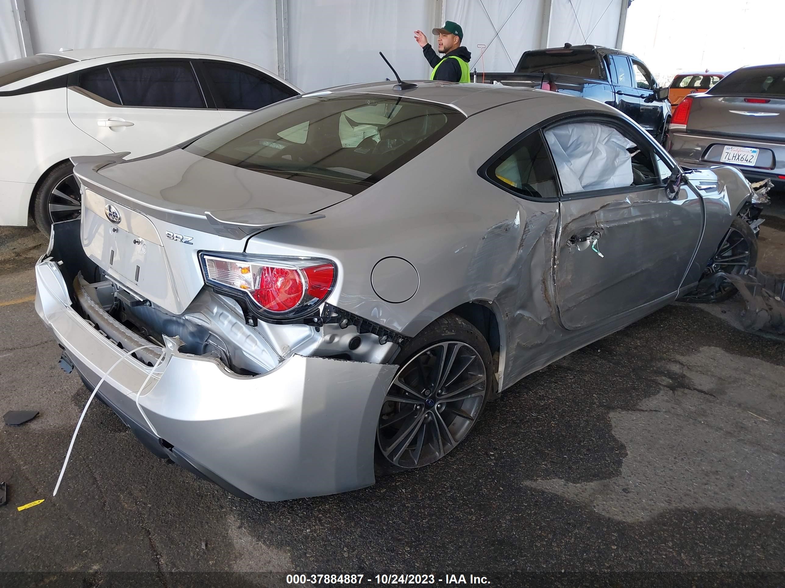 Photo 3 VIN: JF1ZCAC12E9603274 - SUBARU BRZ 