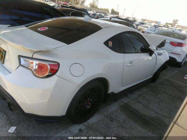 Photo 3 VIN: JF1ZCAC13F9600661 - SUBARU BRZ 