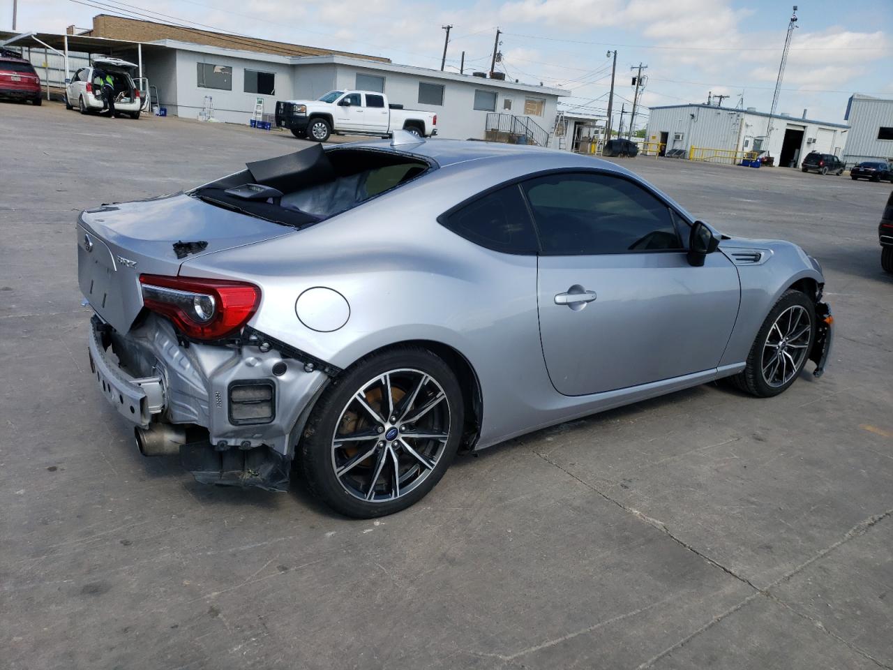 Photo 2 VIN: JF1ZCAC13H8604640 - SUBARU BRZ 