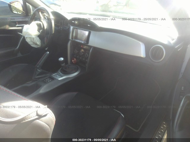 Photo 4 VIN: JF1ZCAC14E8600317 - SUBARU BRZ 