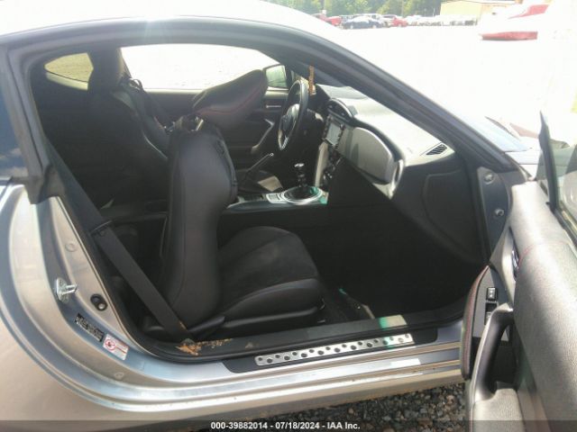 Photo 4 VIN: JF1ZCAC15G9600968 - SUBARU BRZ 