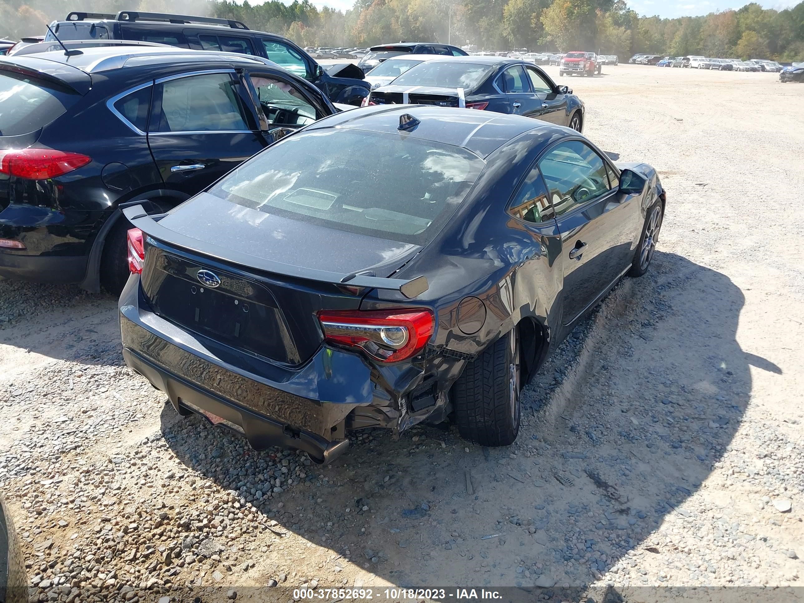 Photo 3 VIN: JF1ZCAC16K9600857 - SUBARU BRZ 