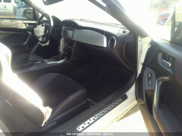 Photo 4 VIN: JF1ZCAC19D1606296 - SUBARU BRZ 