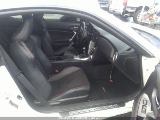 Photo 4 VIN: JF1ZCAC19L9702879 - SUBARU BRZ 