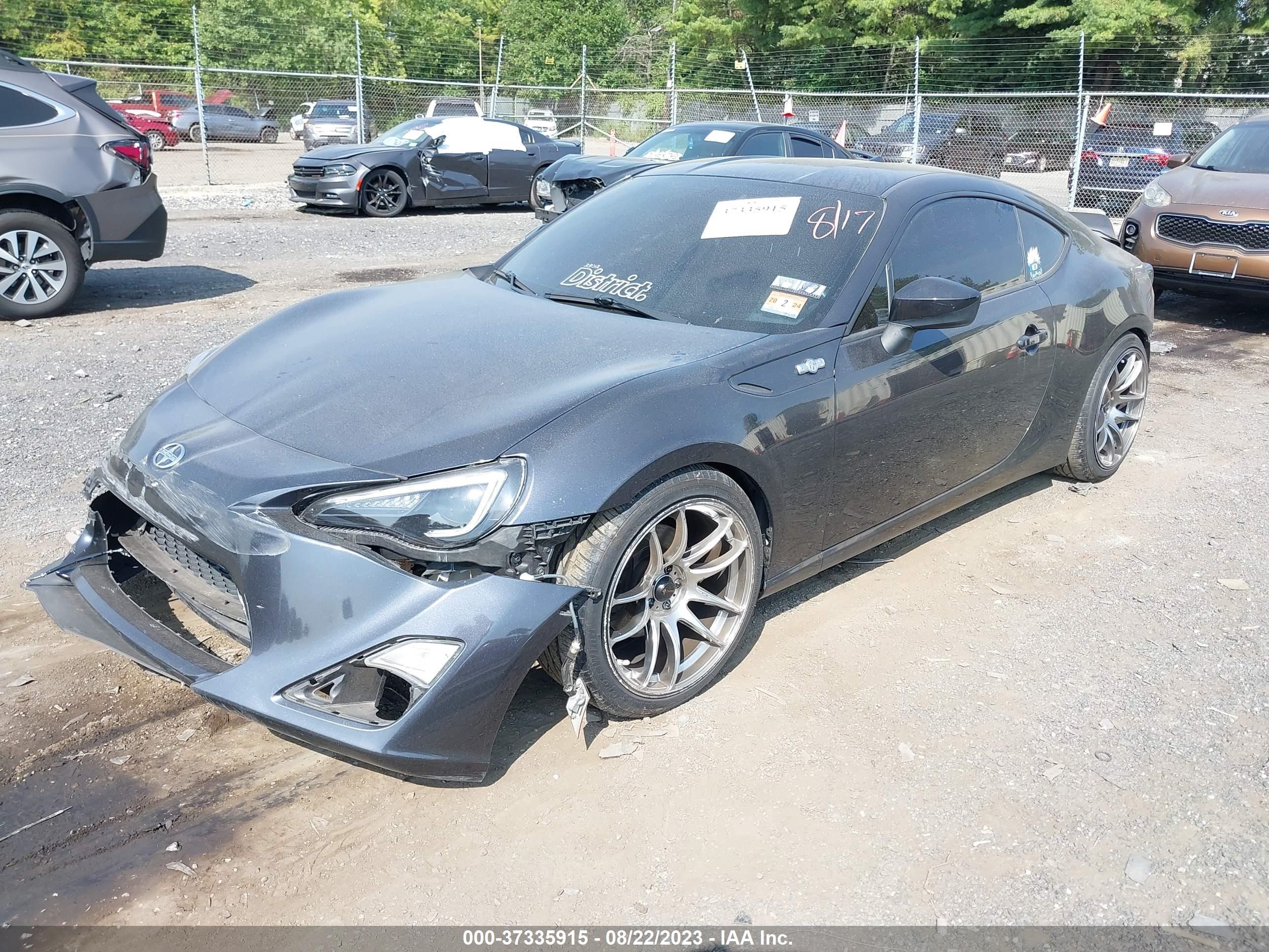 Photo 1 VIN: JF1ZNAA10D1701150 - SCION FR-S 