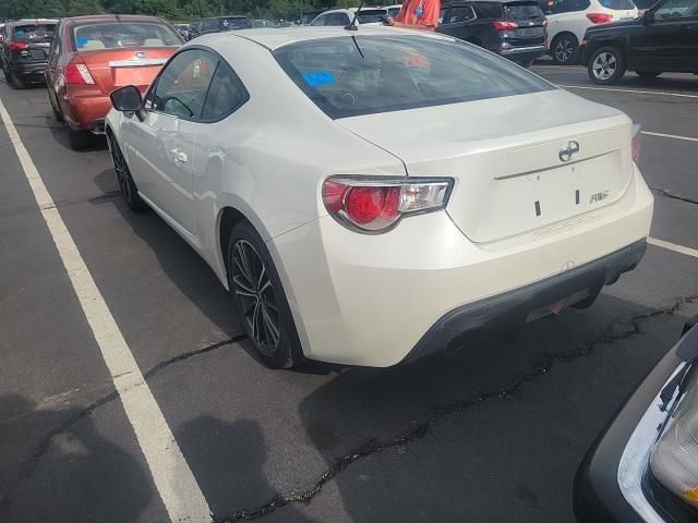 Photo 1 VIN: JF1ZNAA10D2700171 - TOYOTA SCION 