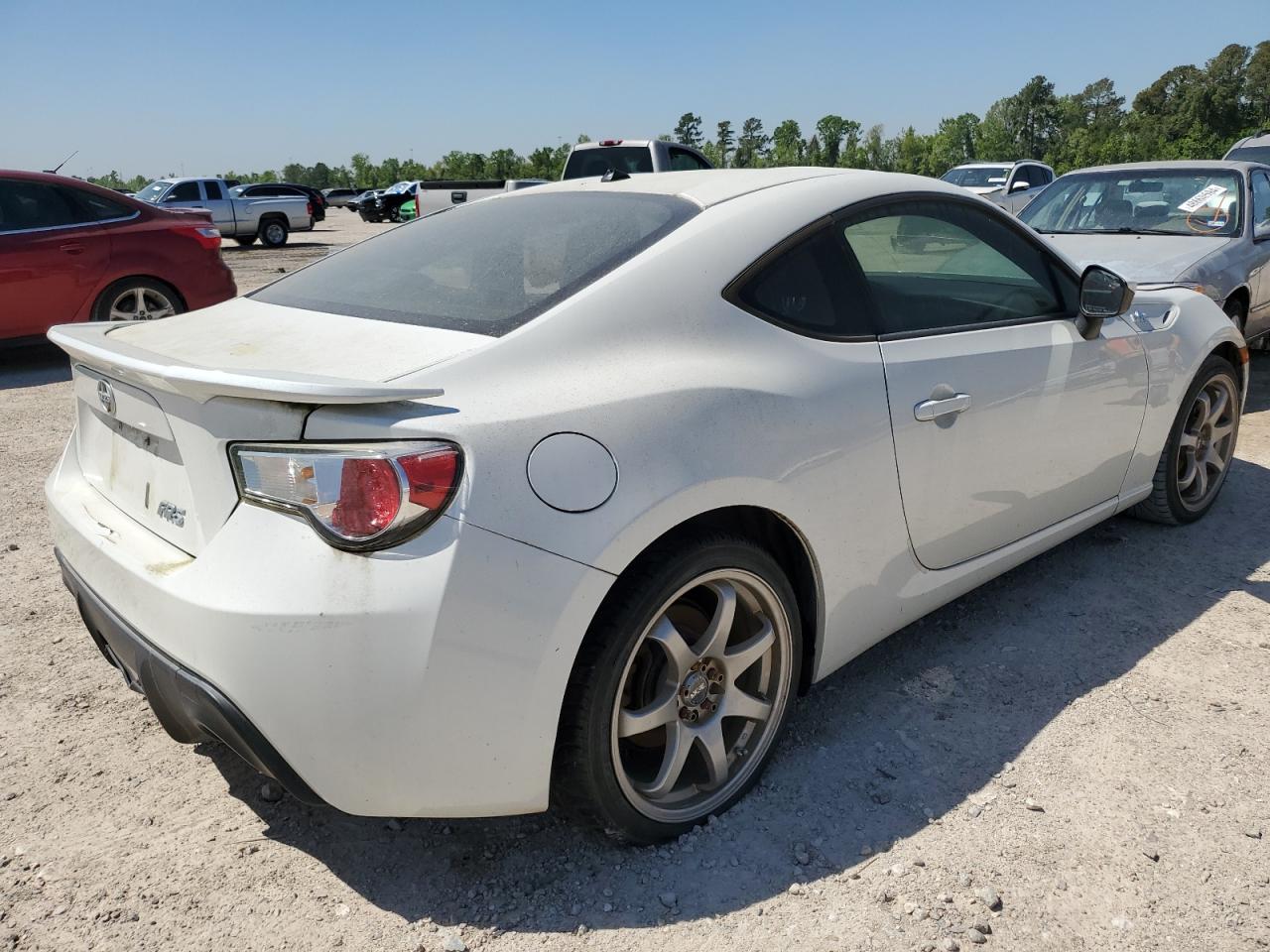 Photo 2 VIN: JF1ZNAA10D2724633 - TOYOTA SCION 