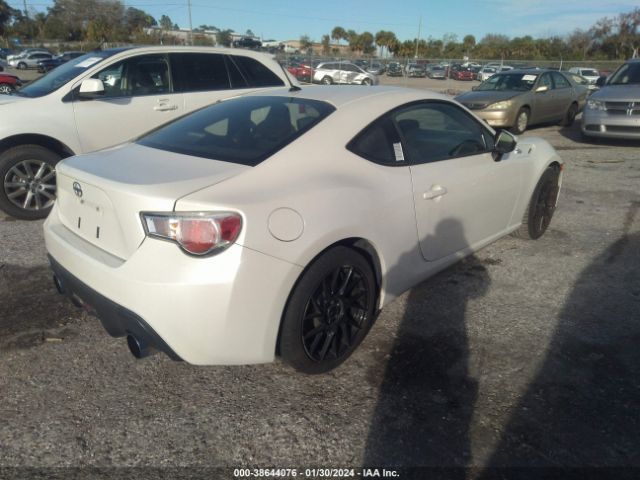 Photo 3 VIN: JF1ZNAA10E8701691 - SCION FR-S 