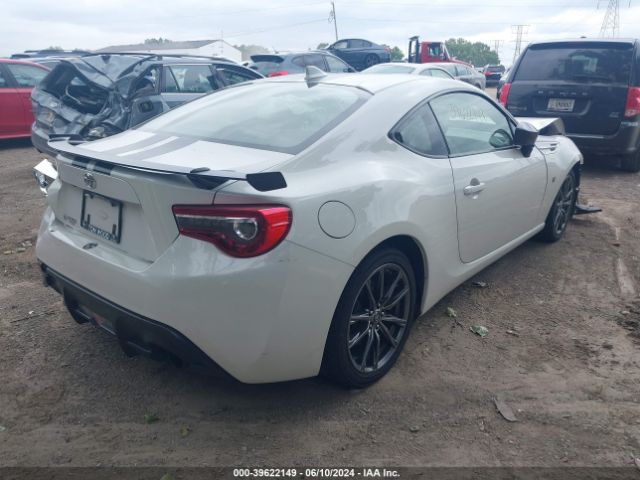 Photo 3 VIN: JF1ZNAA10H8706989 - TOYOTA 86 