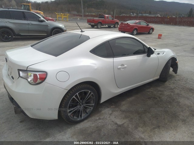 Photo 3 VIN: JF1ZNAA11D2733843 - SCION FR-S 