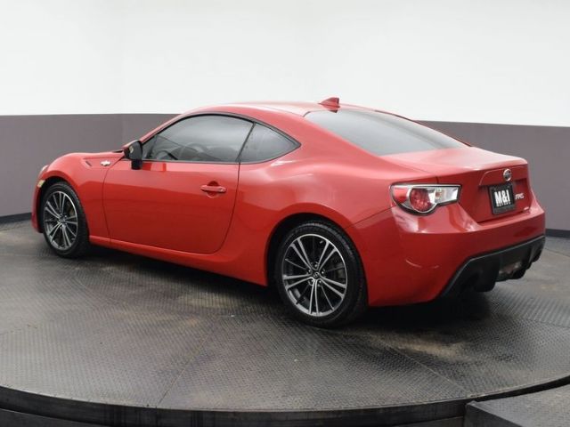 Photo 4 VIN: JF1ZNAA11F8706366 - SCION FR-S 