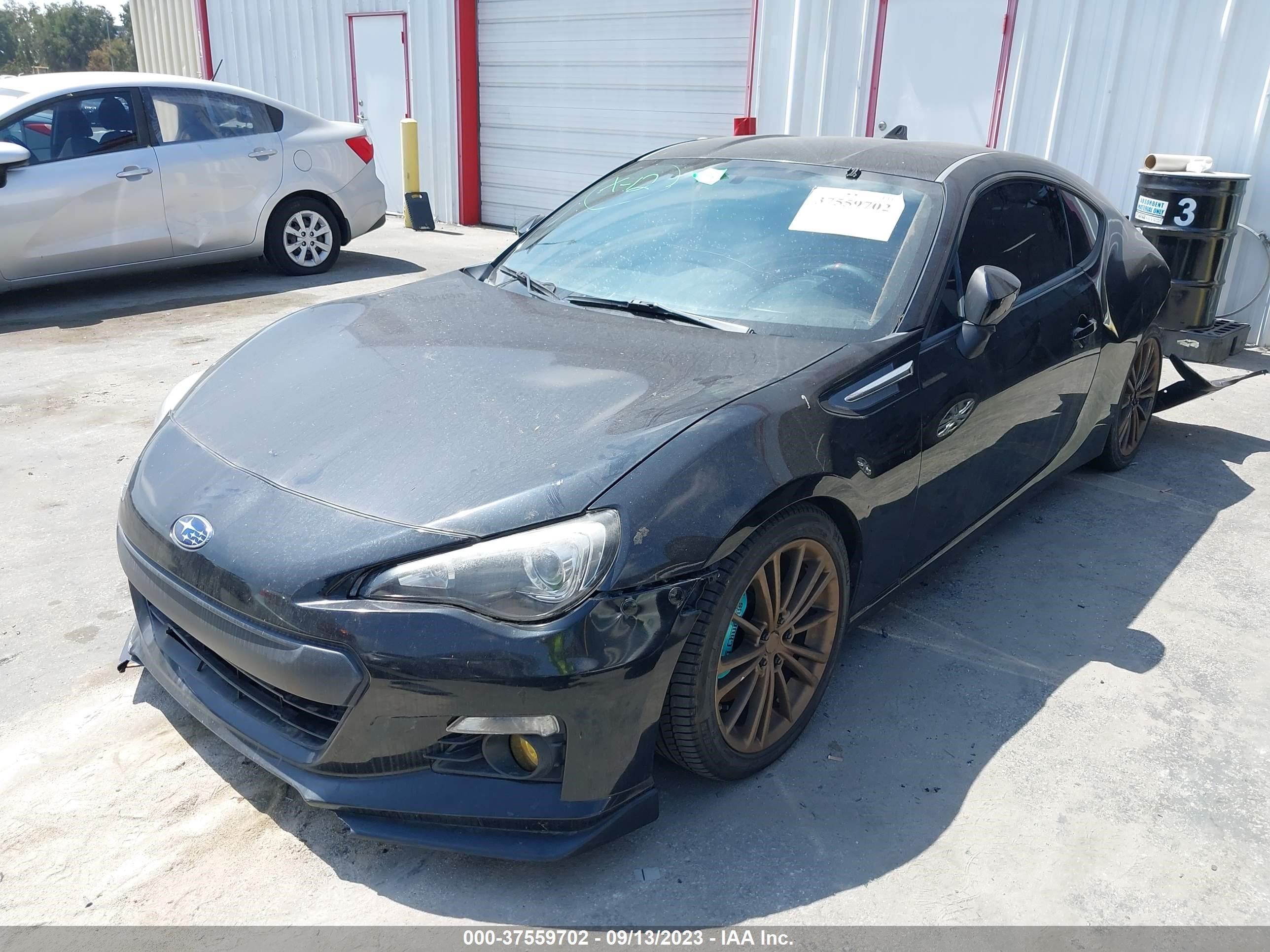 Photo 13 VIN: JF1ZNAA11F9700898 - SCION FR-S 