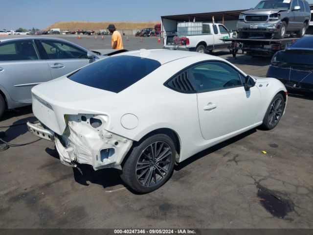 Photo 3 VIN: JF1ZNAA11F9711271 - TOYOTA SCION FR-S 