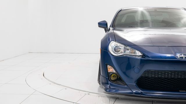 Photo 9 VIN: JF1ZNAA12F8712533 - SCION FR-S 