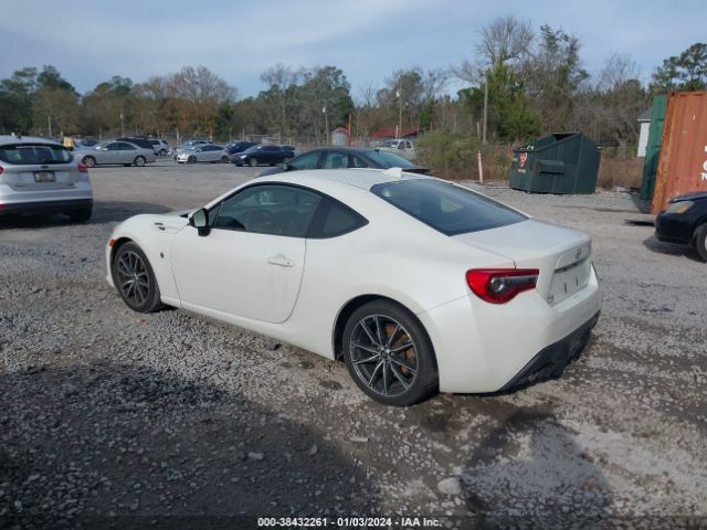 Photo 2 VIN: JF1ZNAA12H8711403 - TOYOTA 86 