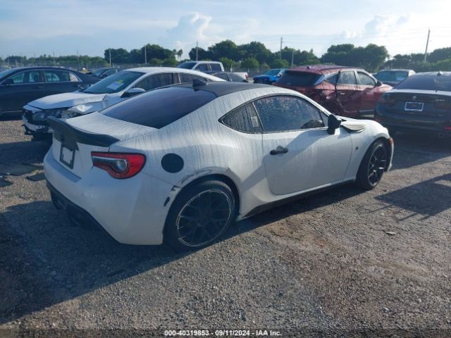 Photo 3 VIN: JF1ZNAA12L9752147 - TOYOTA 86 