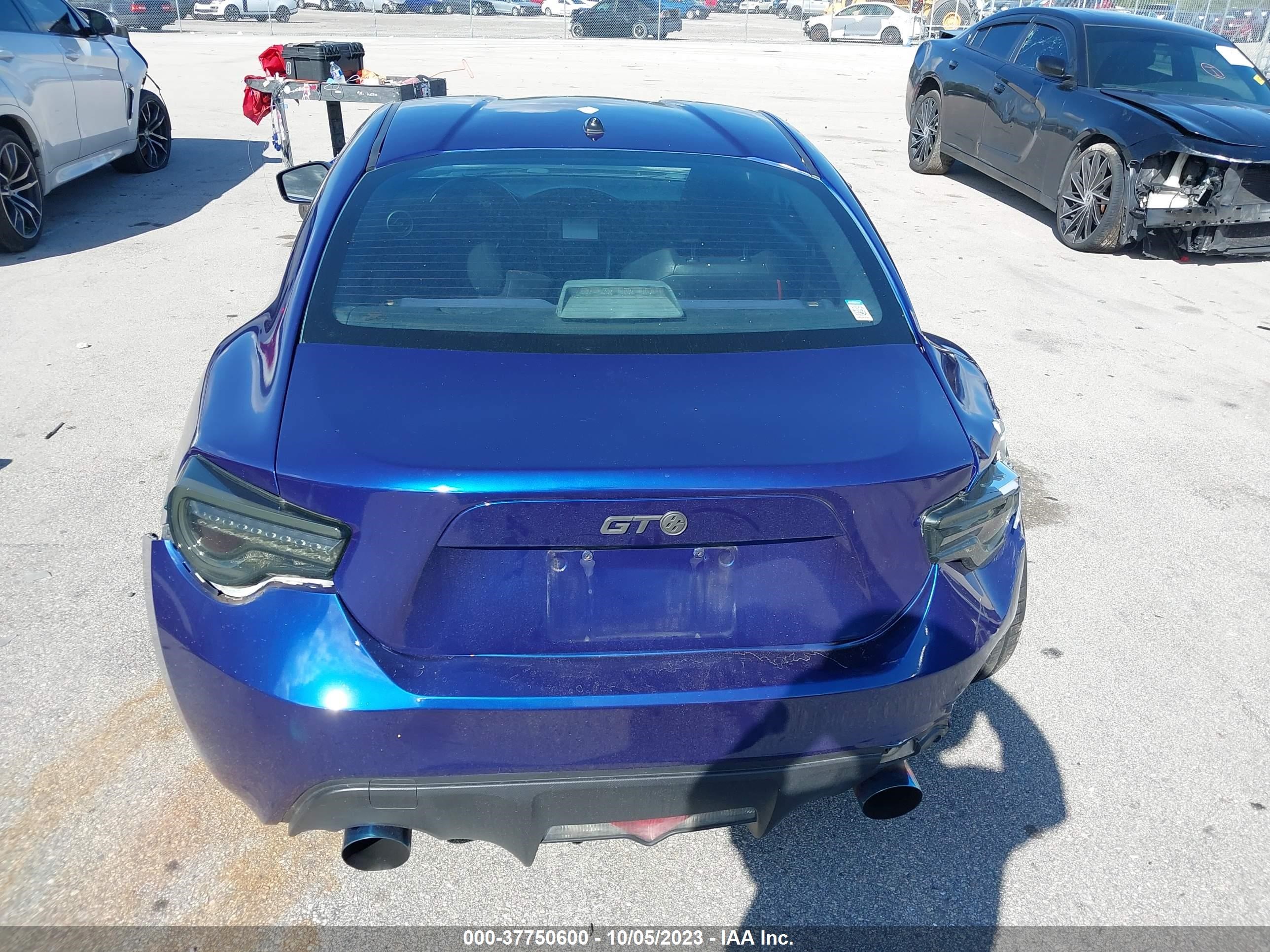 Photo 15 VIN: JF1ZNAA13D1721246 - SCION FR-S 