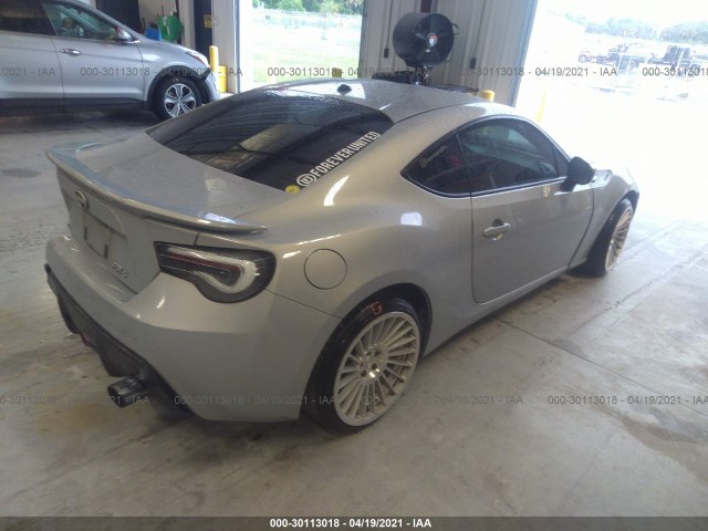 Photo 3 VIN: JF1ZNAA13D1732585 - SCION FR-S 