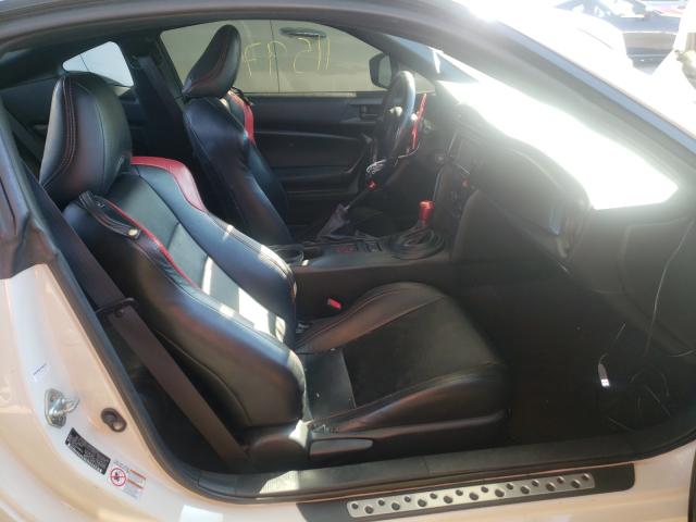 Photo 4 VIN: JF1ZNAA13D2709883 - TOYOTA SCION FR-S 