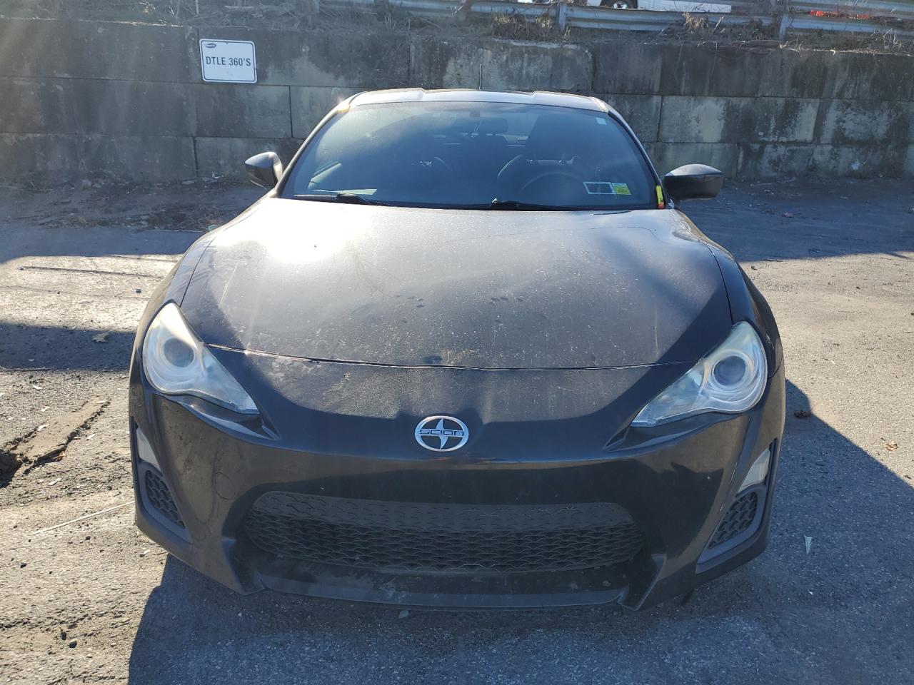 Photo 4 VIN: JF1ZNAA13D2710872 - SCION FR-S 