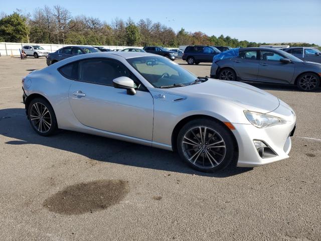 Photo 3 VIN: JF1ZNAA13D2720978 - TOYOTA SCION FR-S 