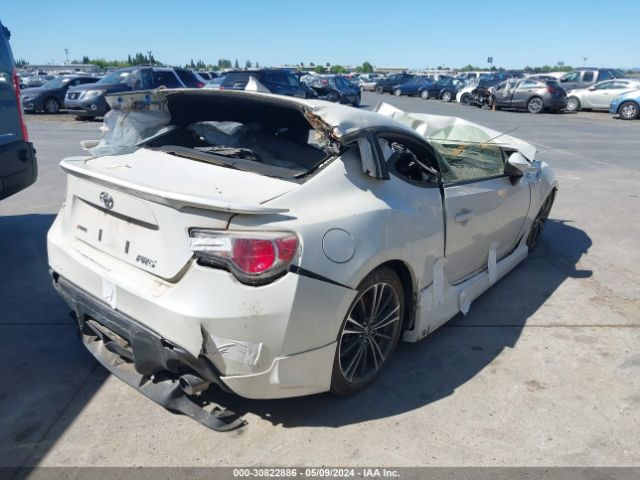 Photo 3 VIN: JF1ZNAA13E9709150 - SCION FR-S 