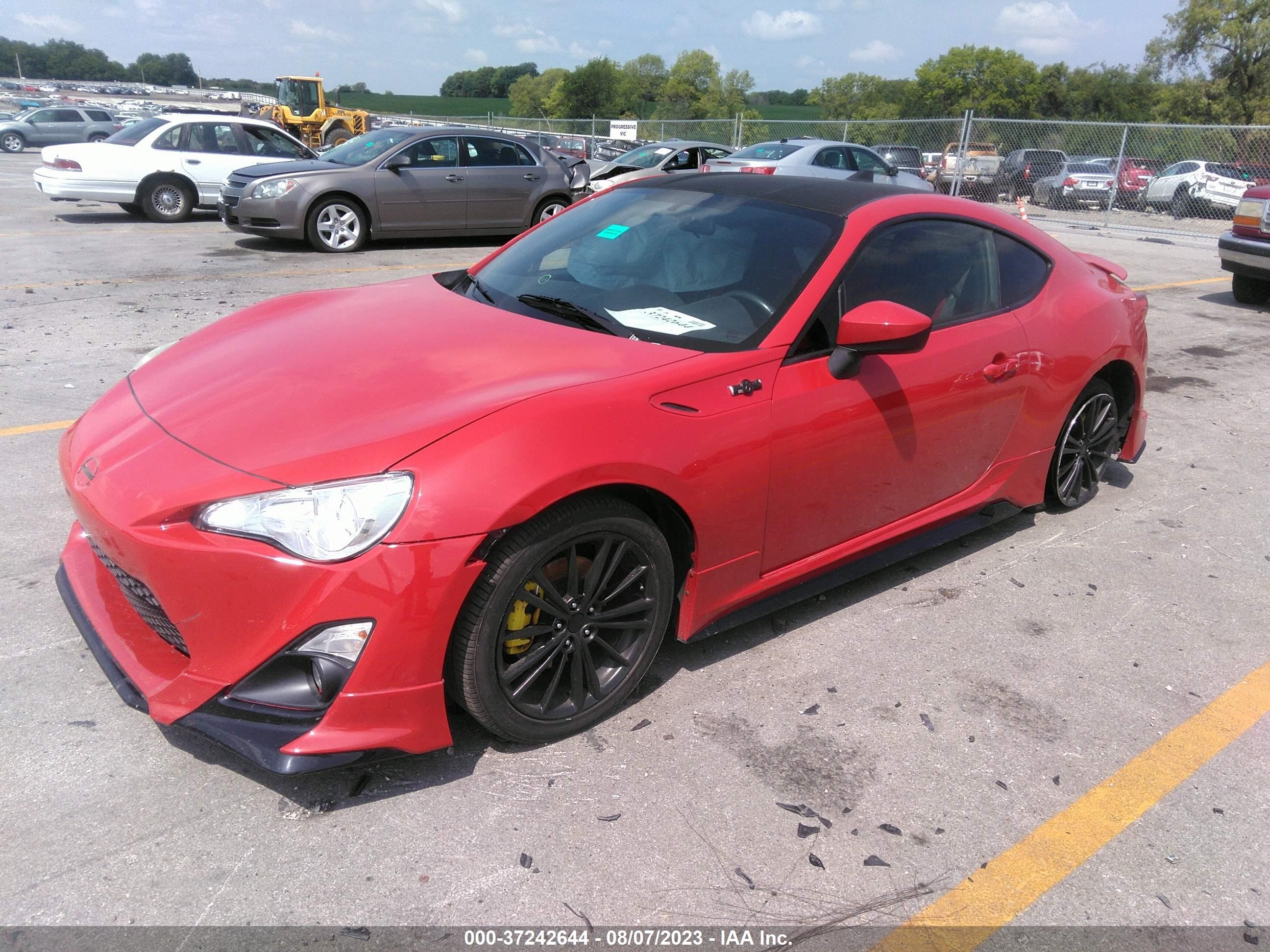 Photo 1 VIN: JF1ZNAA13F8705171 - SCION FR-S 