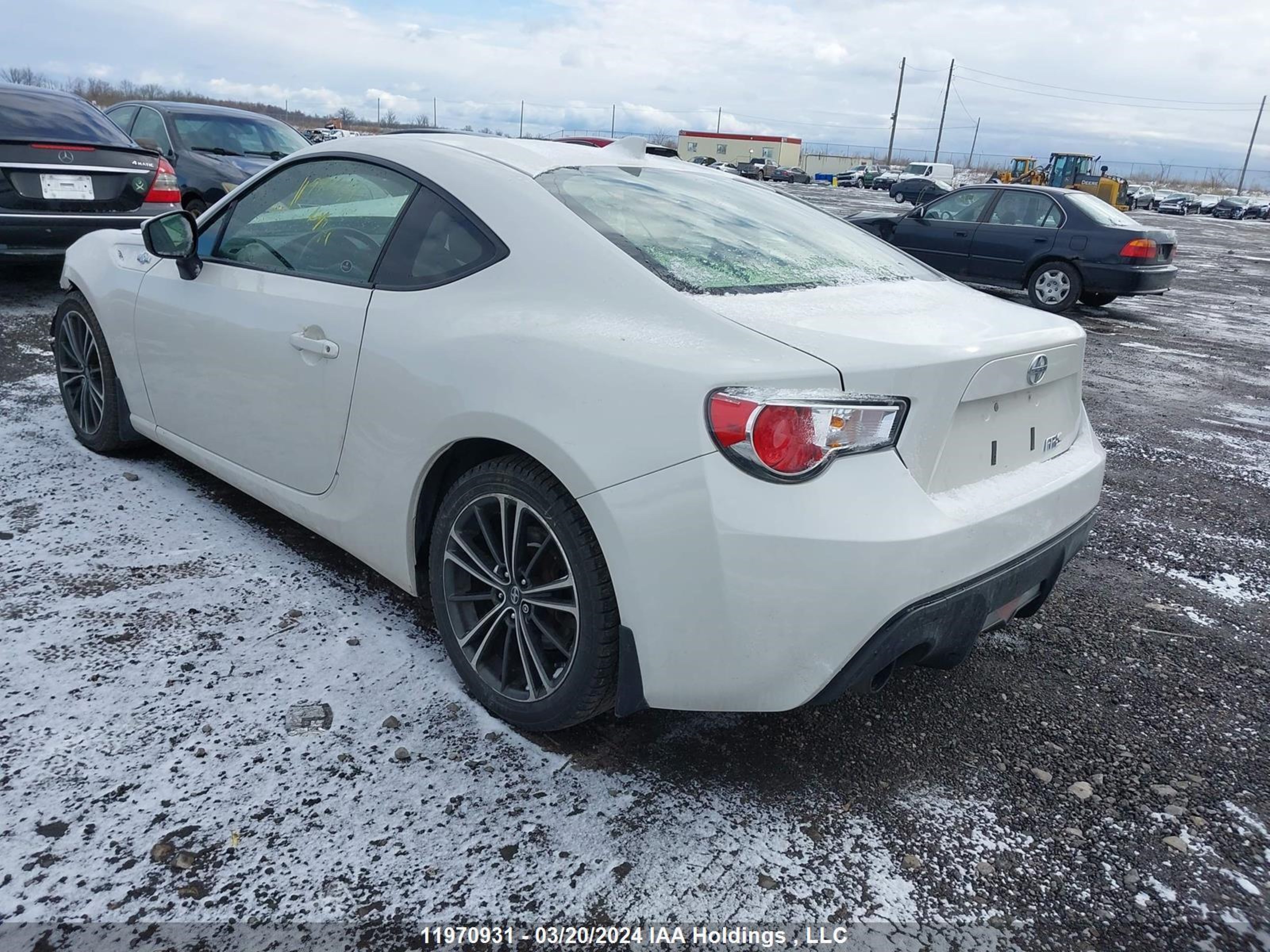 Photo 2 VIN: JF1ZNAA13F8710998 - SCION FR-S 