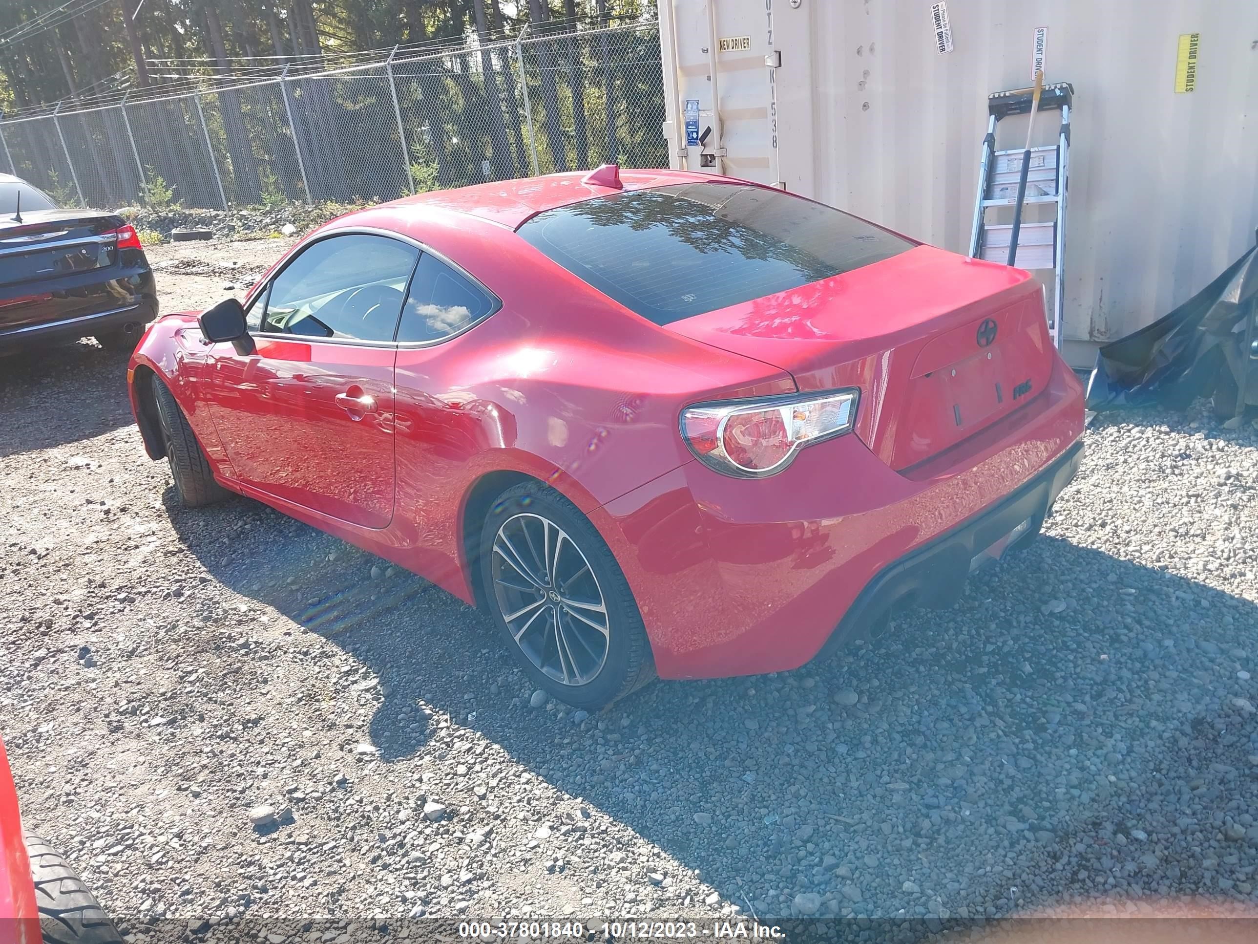 Photo 2 VIN: JF1ZNAA13G8707102 - SCION FR-S 