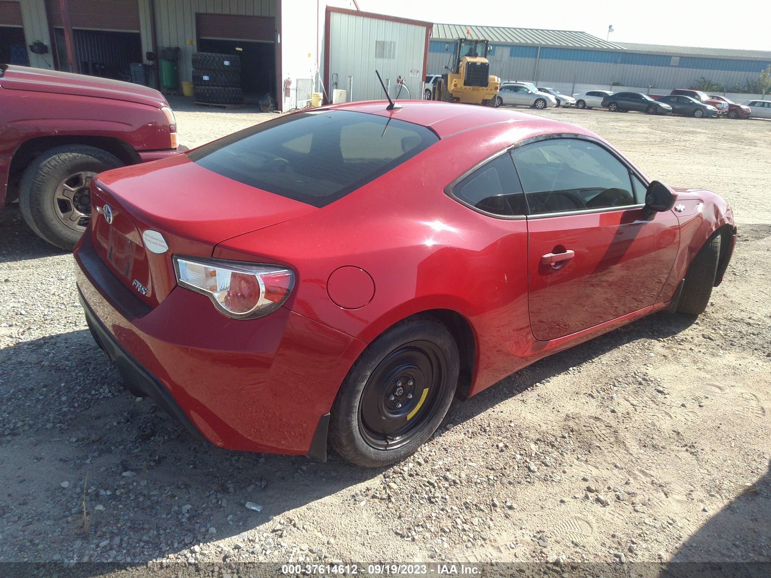 Photo 3 VIN: JF1ZNAA14D2706796 - SCION FR-S 