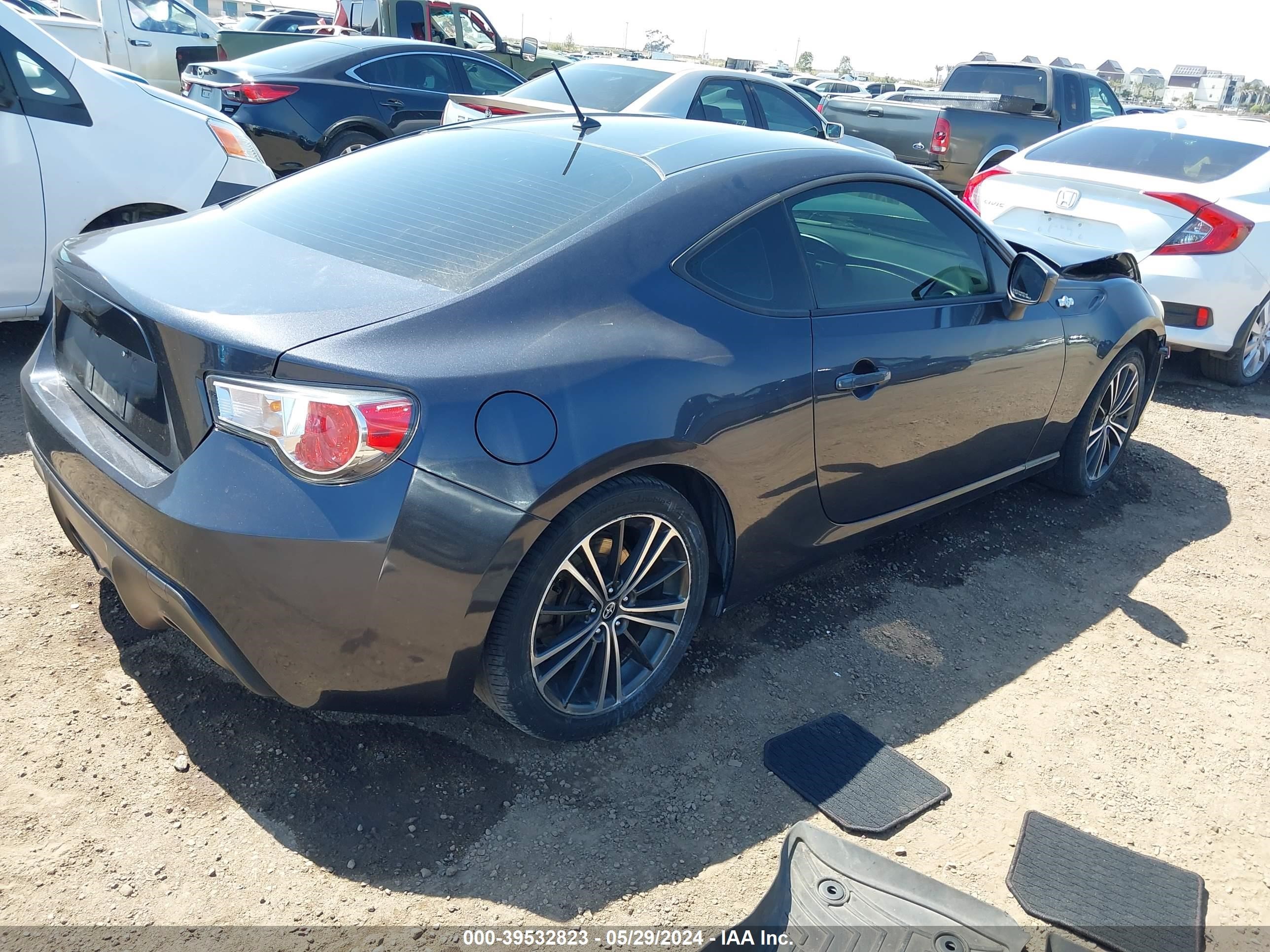 Photo 3 VIN: JF1ZNAA14D2709231 - SCION FR-S 