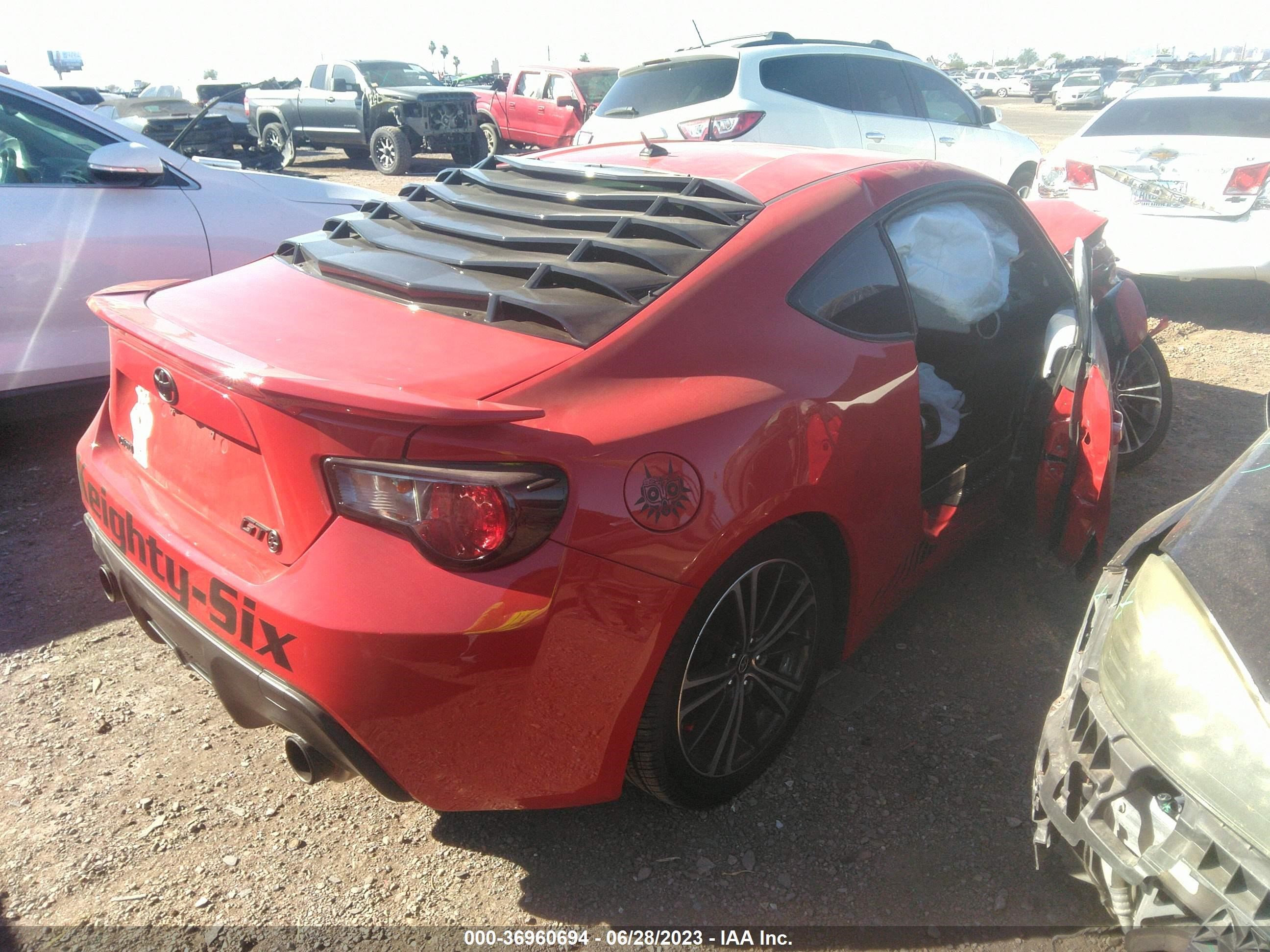 Photo 3 VIN: JF1ZNAA16D1714789 - SCION FR-S 