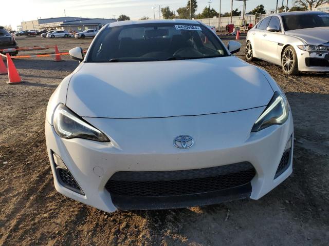 Photo 4 VIN: JF1ZNAA16F8701504 - TOYOTA SCION 