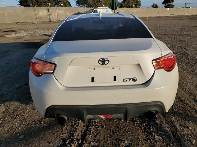 Photo 5 VIN: JF1ZNAA16F8701504 - TOYOTA SCION 