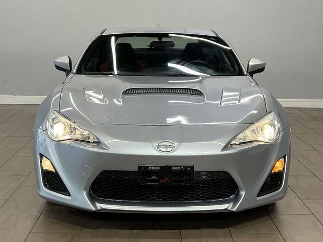 Photo 2 VIN: JF1ZNAA16F9701383 - SCION FR-S 