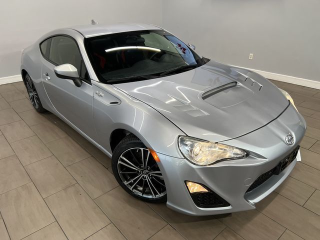 Photo 5 VIN: JF1ZNAA16F9701383 - SCION FR-S 