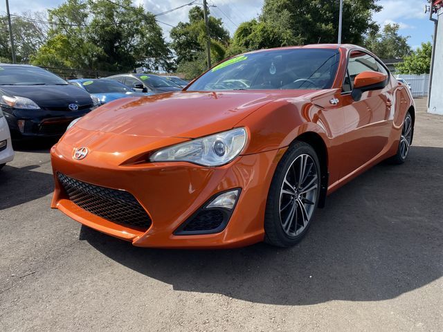 Photo 2 VIN: JF1ZNAA17D2717050 - SCION FR-S 