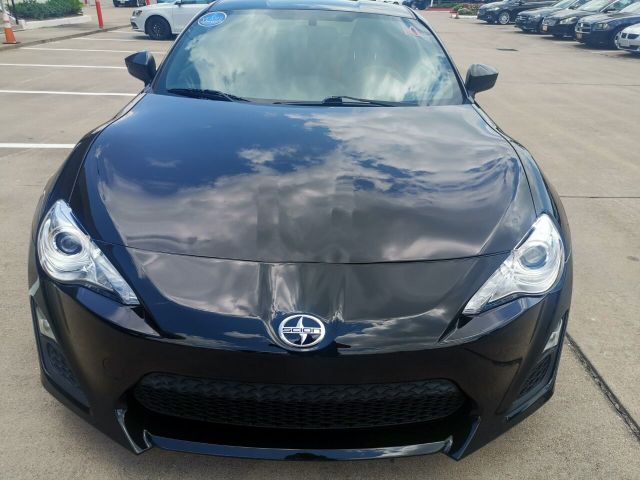 Photo 3 VIN: JF1ZNAA17F8705772 - SCION FR-S 